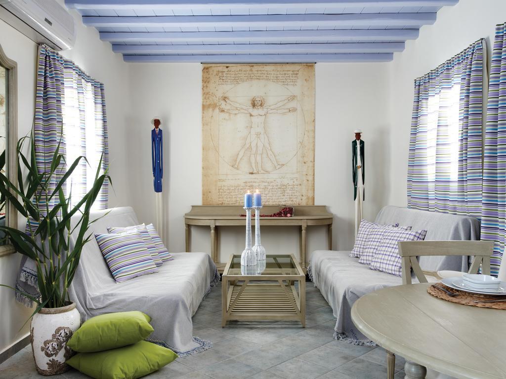 Gt Luxury Suites Ornos  Quarto foto