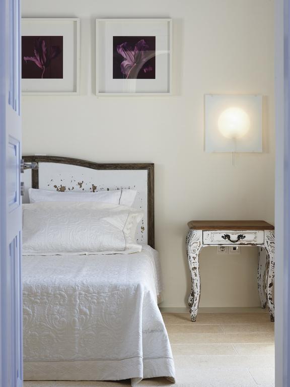 Gt Luxury Suites Ornos  Quarto foto